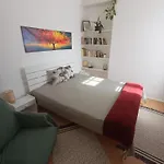 Flat In The Very Center Lejlighed